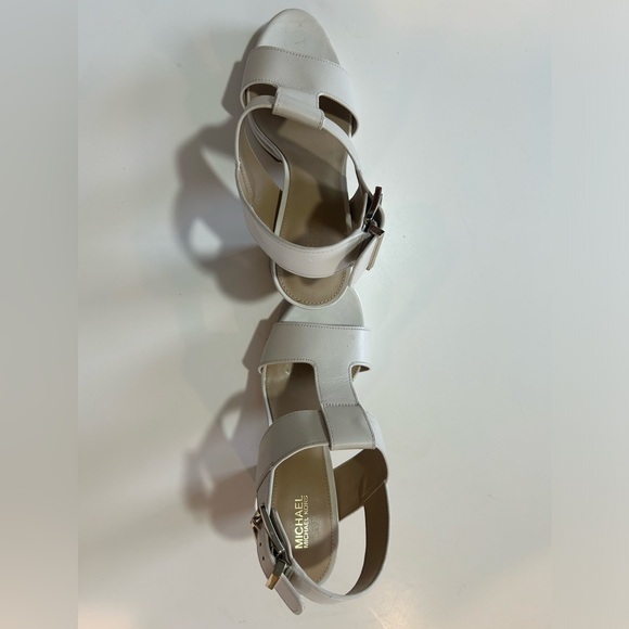 Michael Kors Becker T-strap sandal size 7.5 - Picture 6 of 9